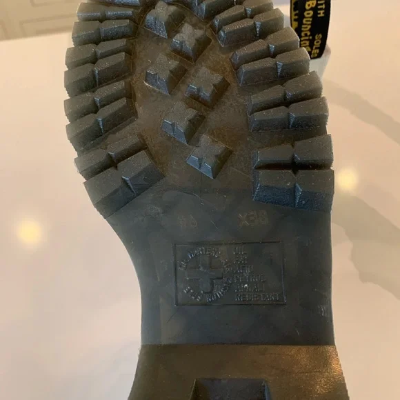 Dr. Martens Jadon White Platform - Picture 9 of 9